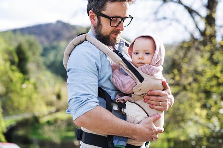 cool dad baby carrier